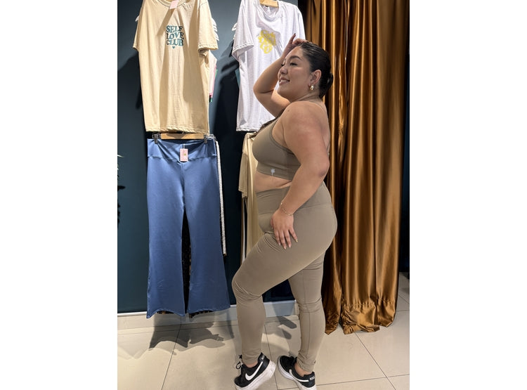 Set deportivo scrunch Beige